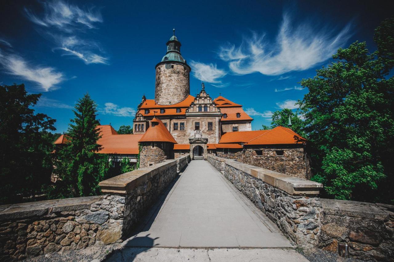 Zamek Czocha Aparthotel Lesna Bagian luar foto