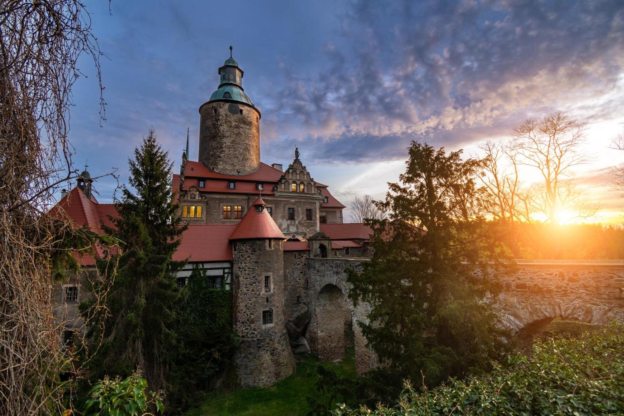 Zamek Czocha Aparthotel Lesna Bagian luar foto