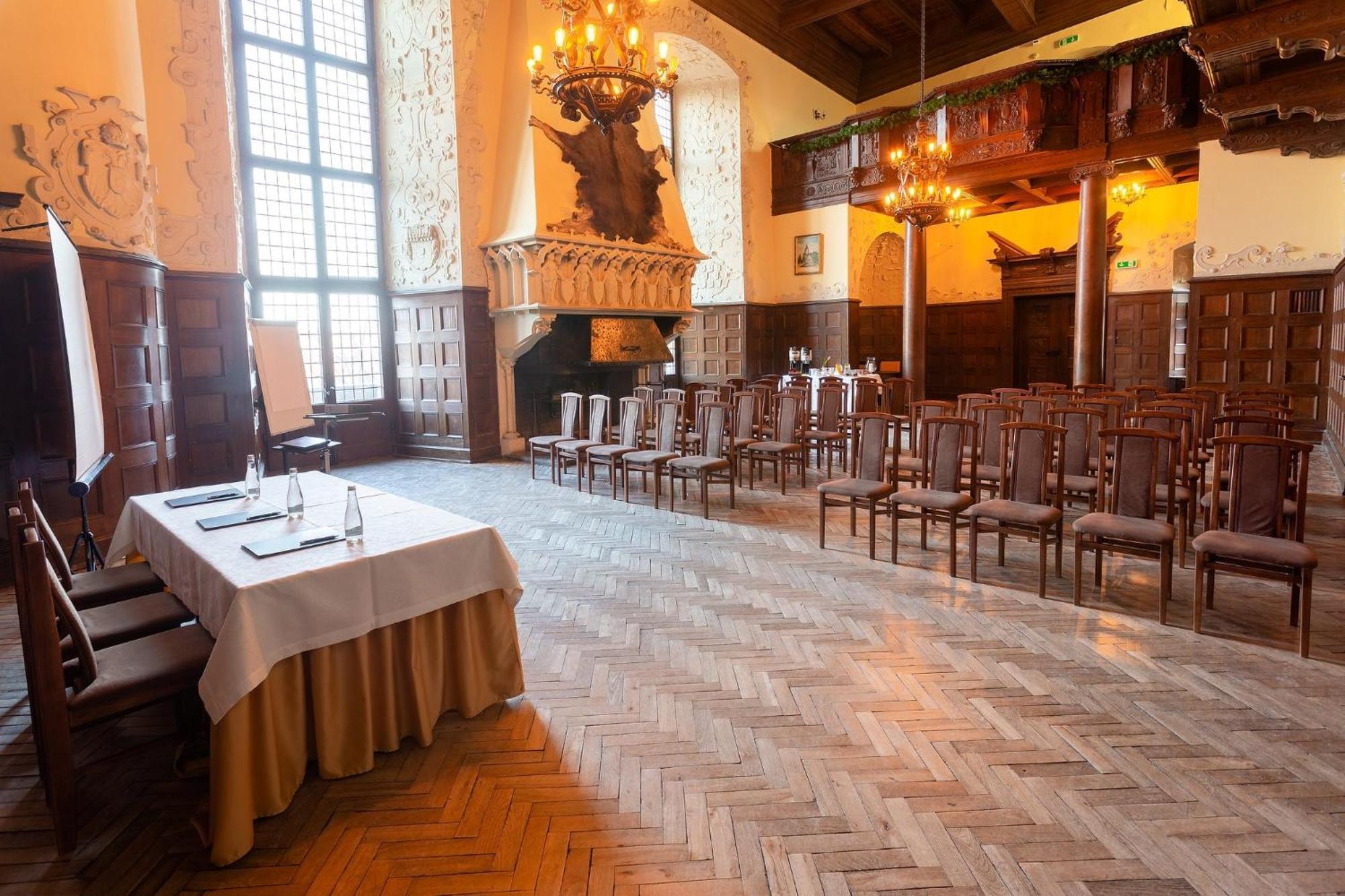 Zamek Czocha Aparthotel Lesna Bagian luar foto