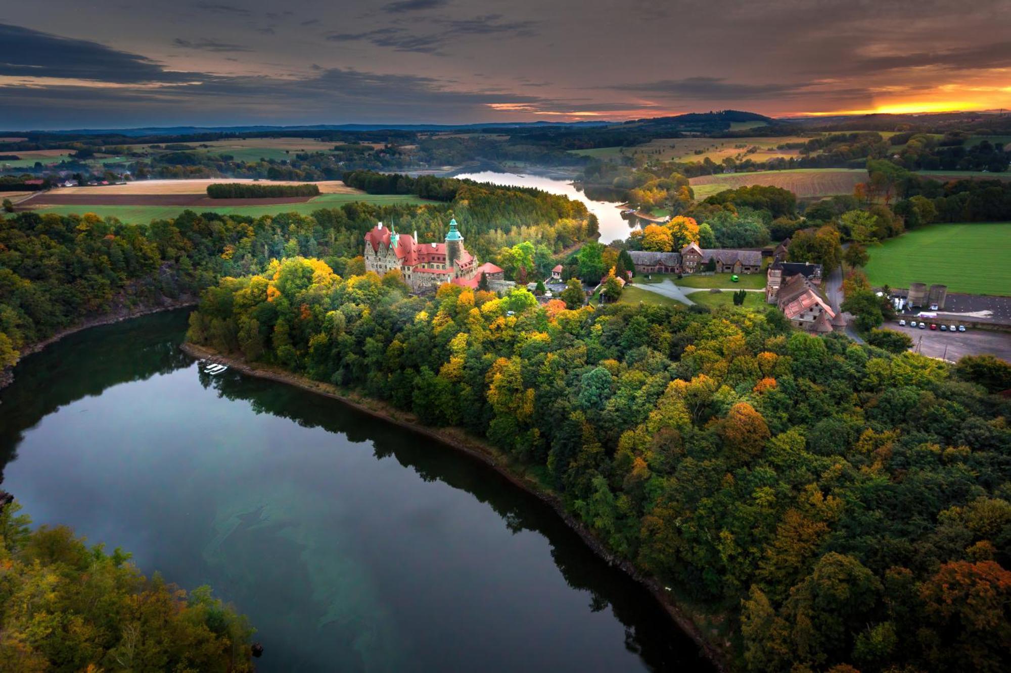 Zamek Czocha Aparthotel Lesna Bagian luar foto