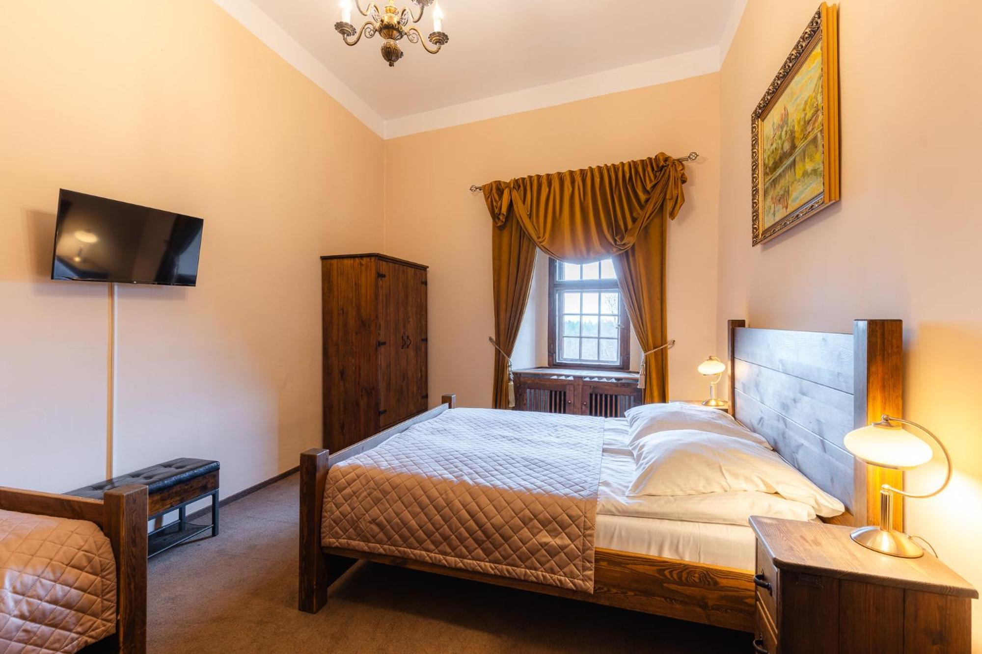 Zamek Czocha Aparthotel Lesna Bagian luar foto