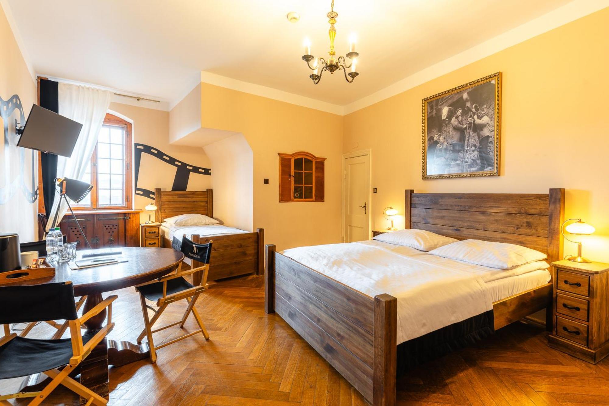 Zamek Czocha Aparthotel Lesna Bagian luar foto
